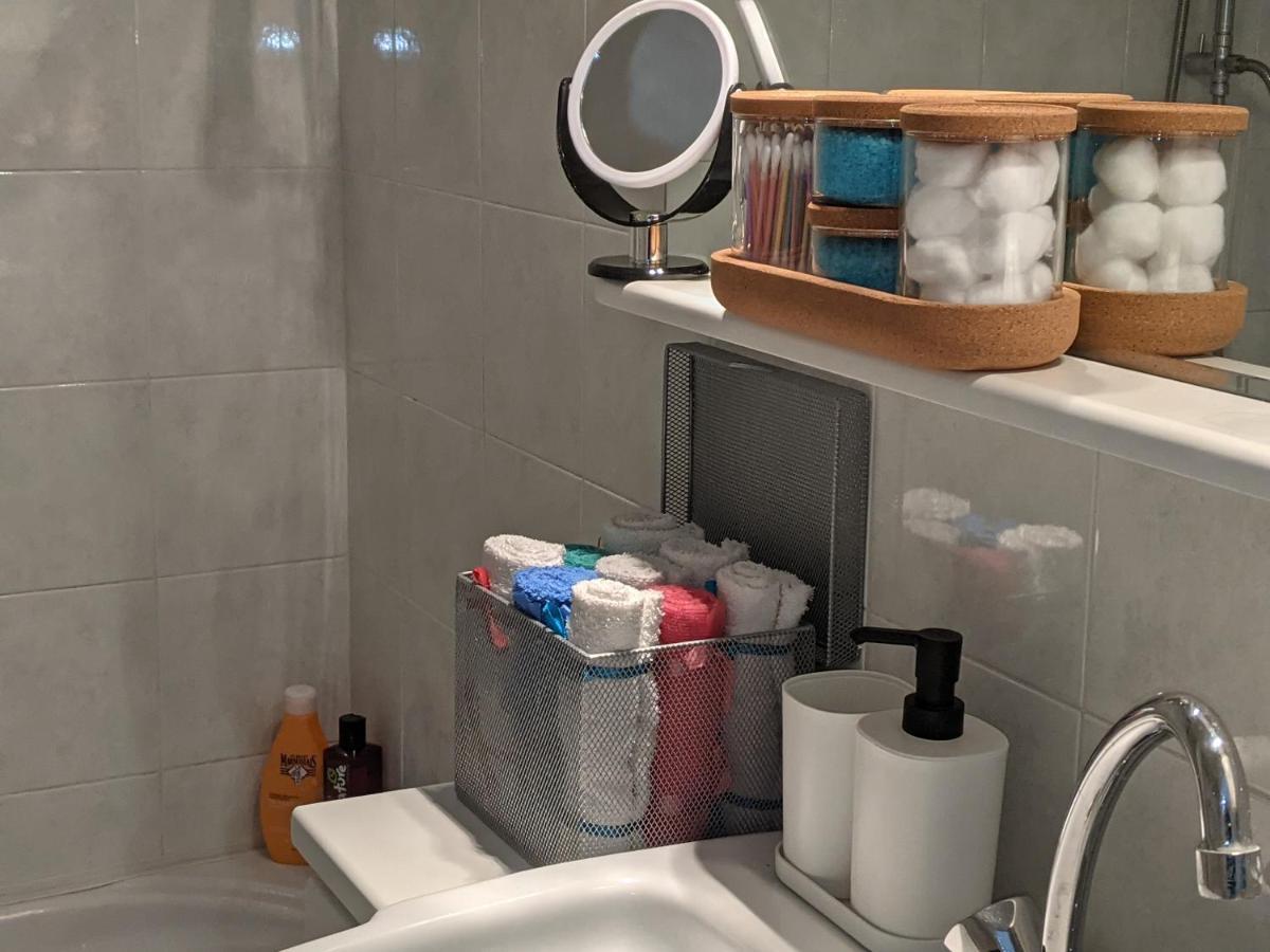 Luxurious Sea View Apartment 피레아스 외부 사진